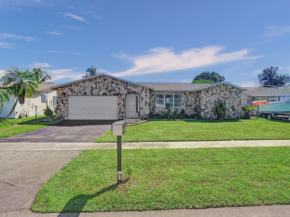 1st image of 11920 NW 32nd Manor