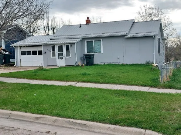 1112 12th Ave, Belle Fourche, SD 57717