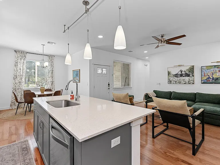 4408 Banister Ln #B — Photo 13