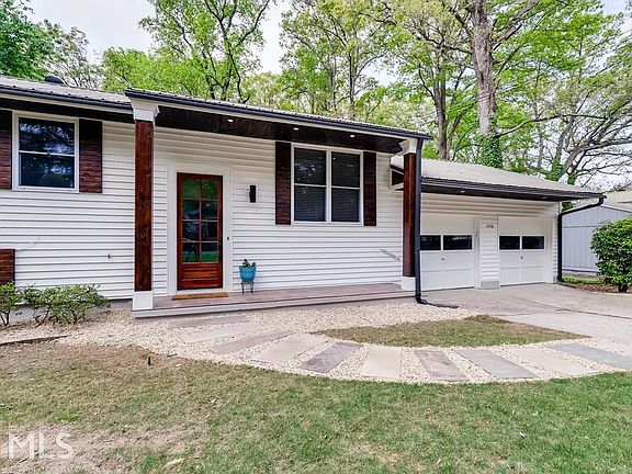 5th image of 1770 Shawnee Pl SE