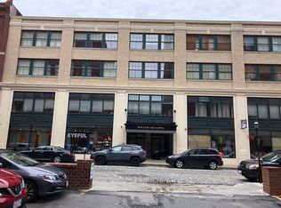 33 Middle St UNIT 17, Lowell, MA 01852