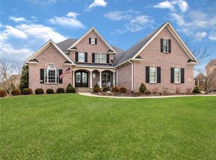 16403 Brookhollow Dr, Westfield, IN 46062