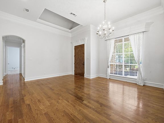 5th image of 5513 Rustic Trl