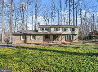 10 Bucksway Rd, Owings Mills, MD 21117