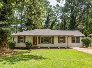 2051 Mark Trl, Decatur, GA 30032
