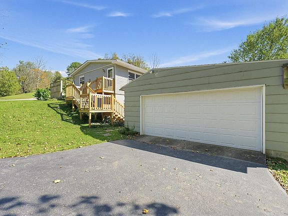 4th image of 9311 Hooper Rd