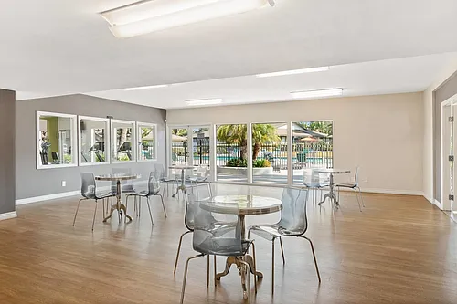 151 W Foothill Blvd #Y26A Photo 1