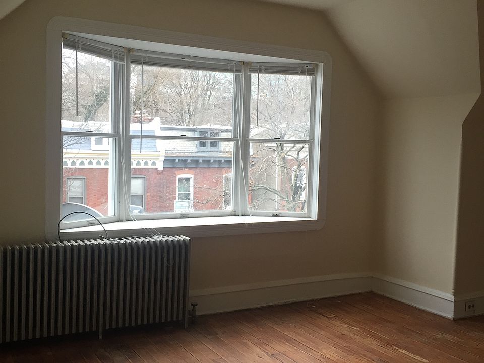 1st image of 1317 N West St