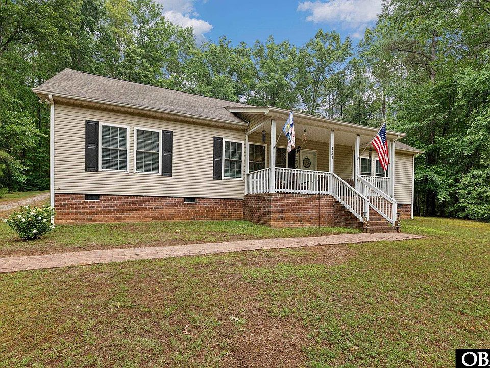 1st image of 121 Plantation Dr