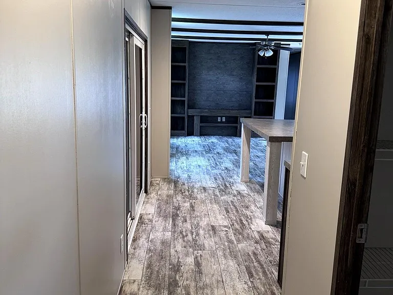 25 County Road 3893 W — Photo 17