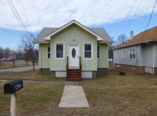 1745 Ratzer Rd, Wayne, NJ 07470