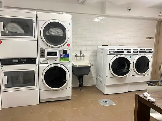 Rented by Corcoran | media 14