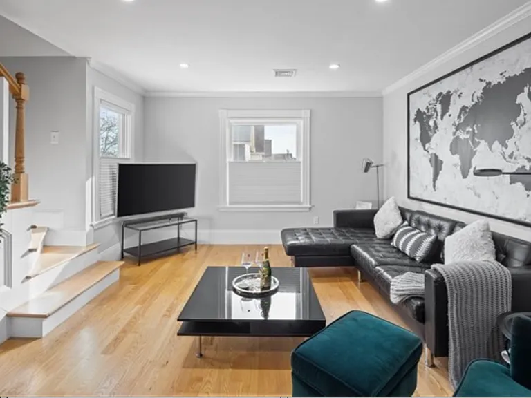 14 Everett St #2 — Photo 7