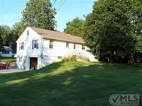 2nd image of 4 Bigert Dr
