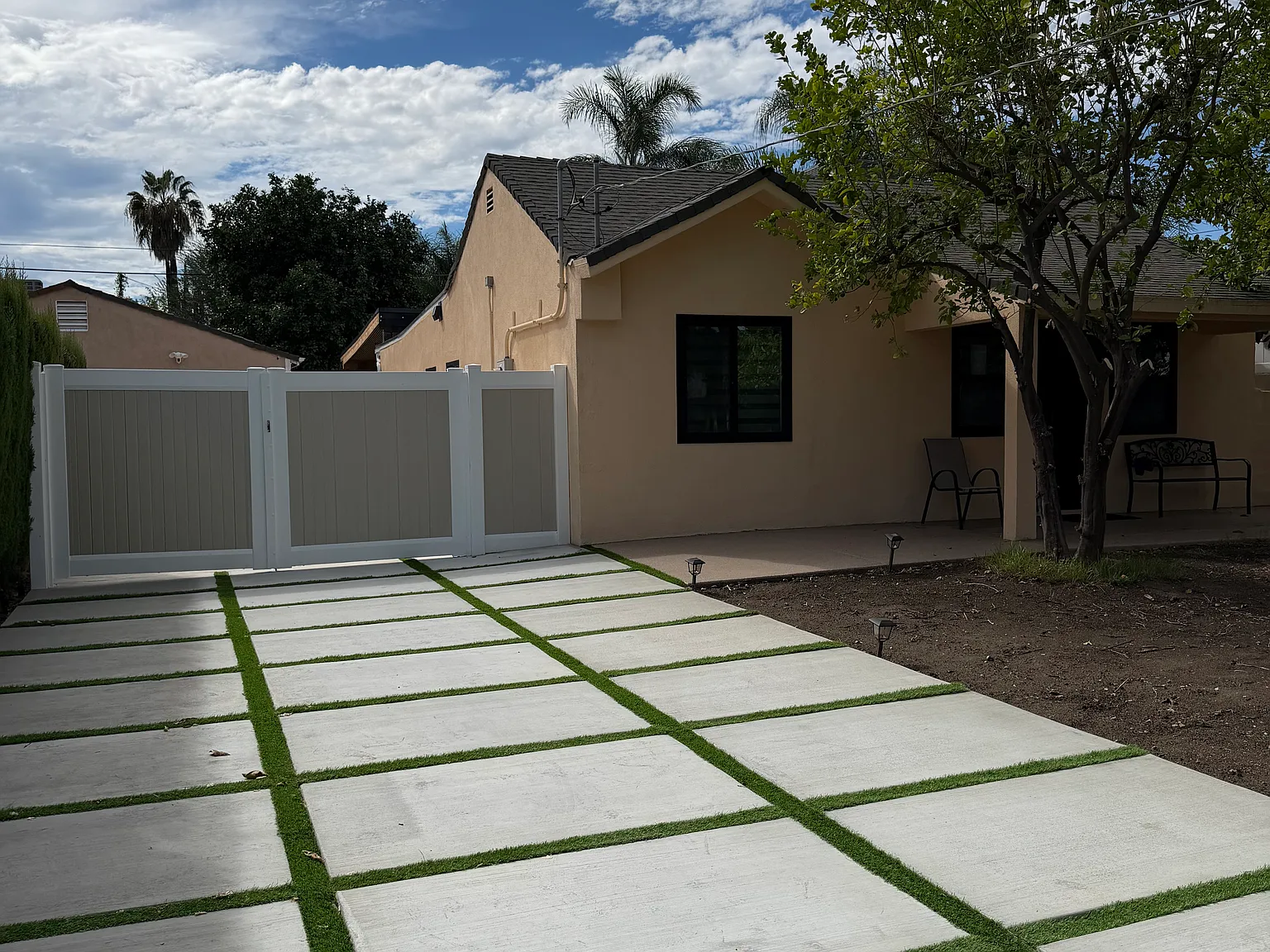 3 bed, 1106 sqft, $4,500 — Photo 1