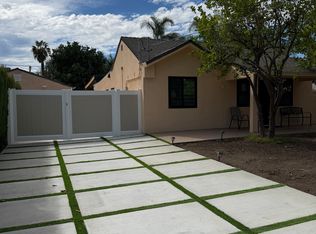 6339 Atoll Ave, Van Nuys, CA 91401