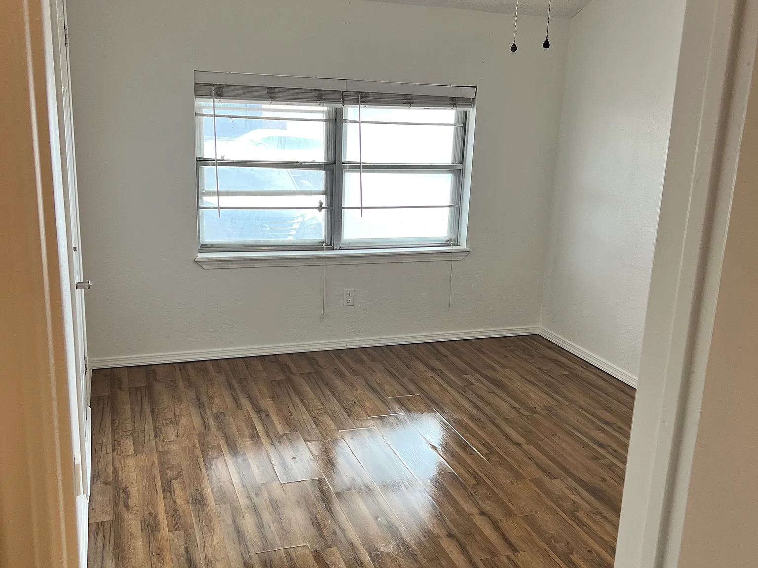 3 bed, 1030 sqft, $1,250 — Photo 4