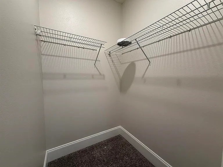 855 Avery Park Dr — Photo 23