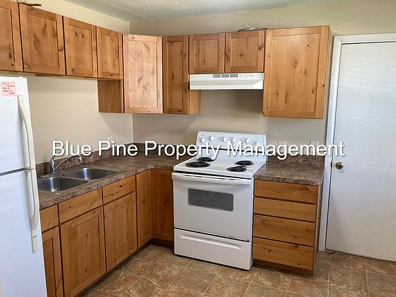 4th image of 452 E Center St Unit A