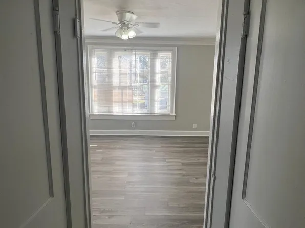 712 1st St SW #B, Moultrie, GA 31768