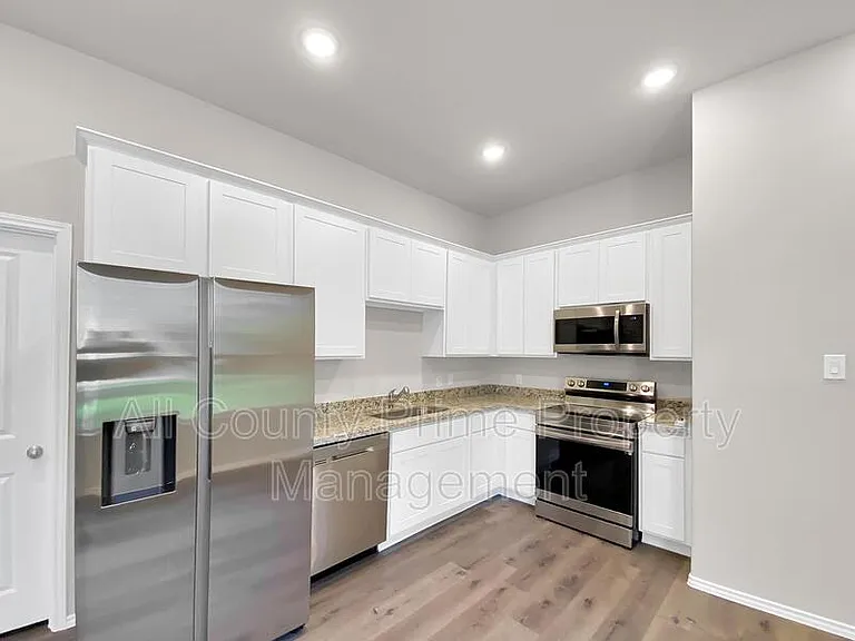 9770 Blackgum Dr — Photo 5