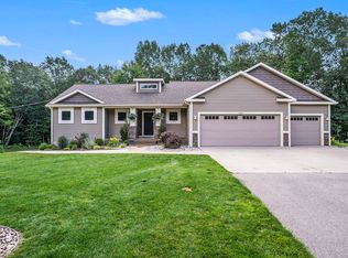 4864 Wilderness Trl, Fruitport, MI 49415