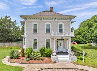 610 S Main St, Lindsborg, KS 67456