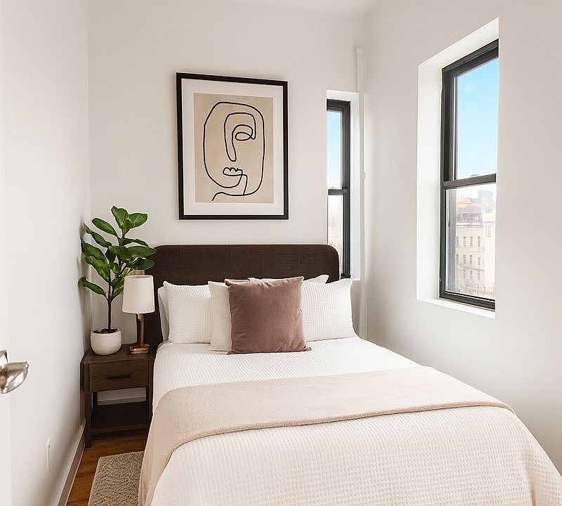 2nd image of 126 Elizabeth St APT 12