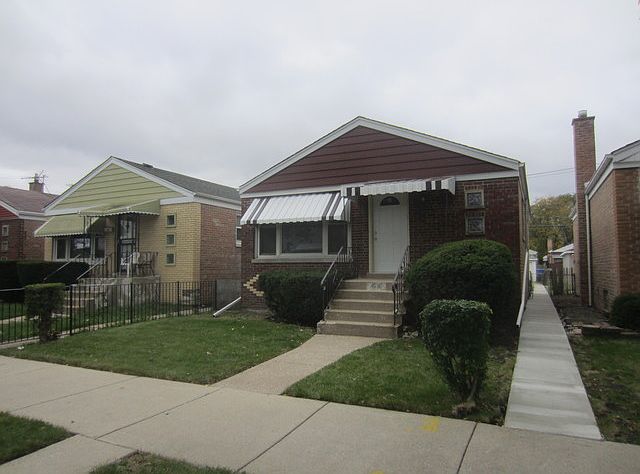 1st image of 4536 S La Crosse Ave