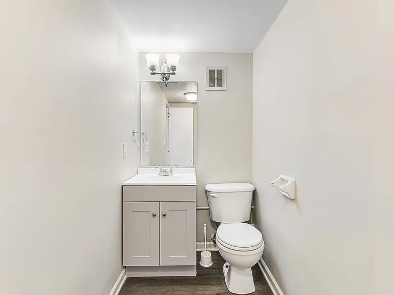500 Paragon Mills Rd #B1 — Photo 18