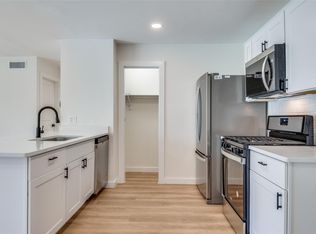 118 W Wanda Dr, Garland, TX 75040
