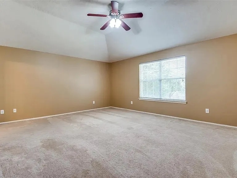 10418 Iris Lake Ct — Photo 18