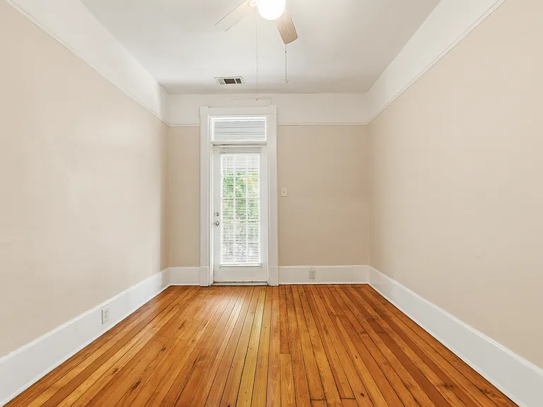 2303B N Abercorn St #B — Photo 7