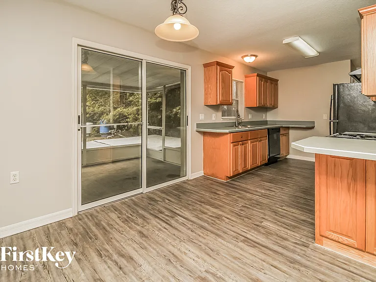 31111 Oakmont Ave — Photo 6