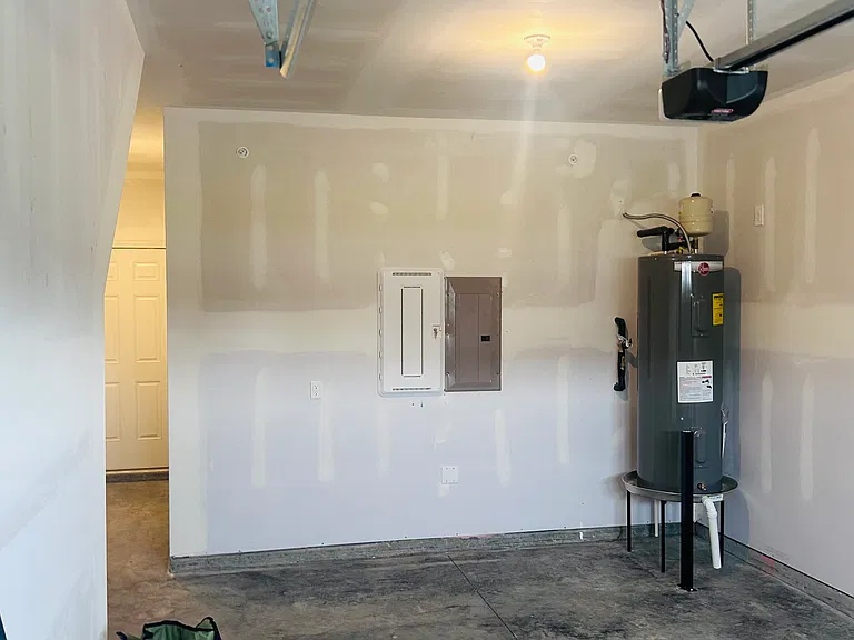 806 Taylor St — Photo 16