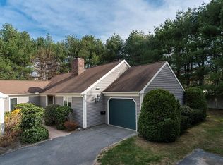 21 Foreside Cmn #21, Falmouth, ME 04105