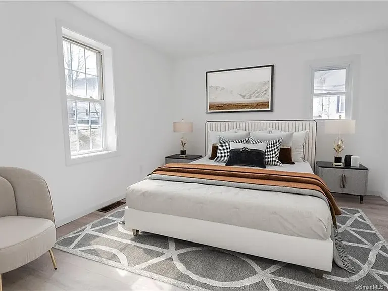 33 William St #2 — Photo 3