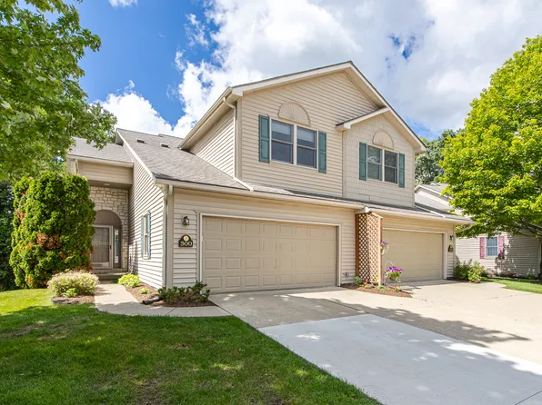 300 Stratford Ln #300, Lake Orion, MI 48360