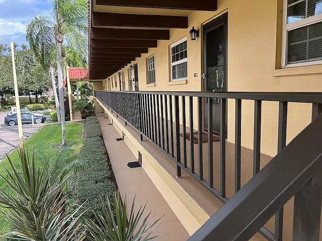 2 bed, 839 sqft, $1,450 — Photo 3
