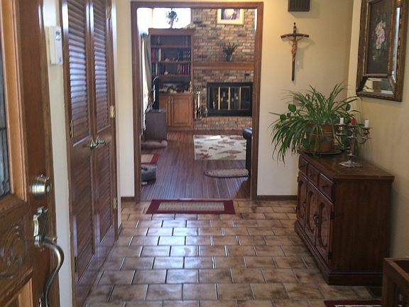 Large Inviting Entry