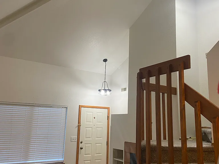 5240 Solar Ridge Dr — Photo 2