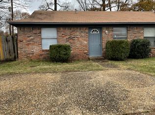 619 Brierley Dr, Sherwood, AR 72120