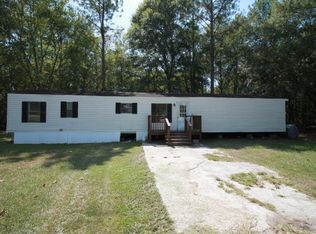 53 Mockingbird Ln, Hazlehurst, GA 31539