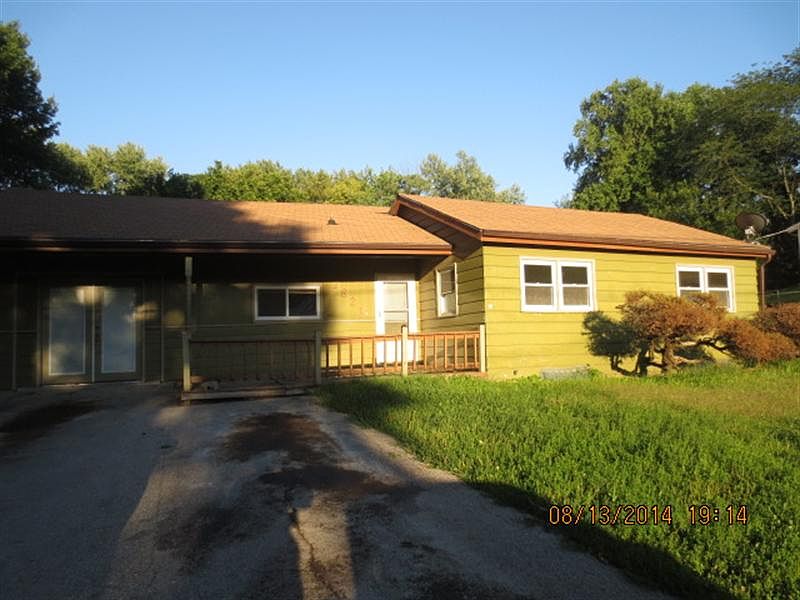 1st image of 2821 N 55th St