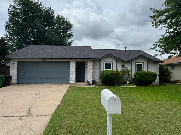 1717 Parkside Cir, Round Rock, TX 78664