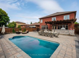 127 Sultana Ave, Toronto, ON M6A1T6