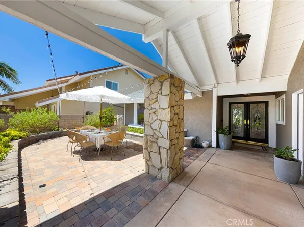 7217 E Columbus Dr, Anaheim, CA 92807