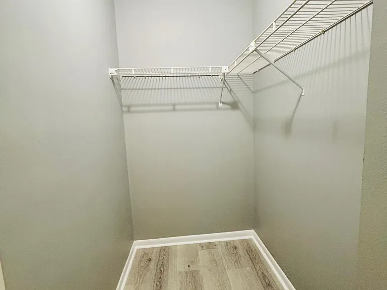 408 Pine Glen Ln #C-2 — Photo 19