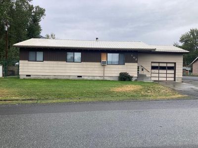 102 Nugget St, Canyon City, OR, 97820