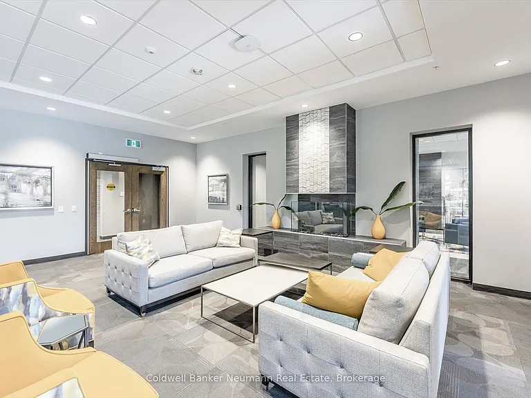 30 Hamilton St S #601 — Photo 36